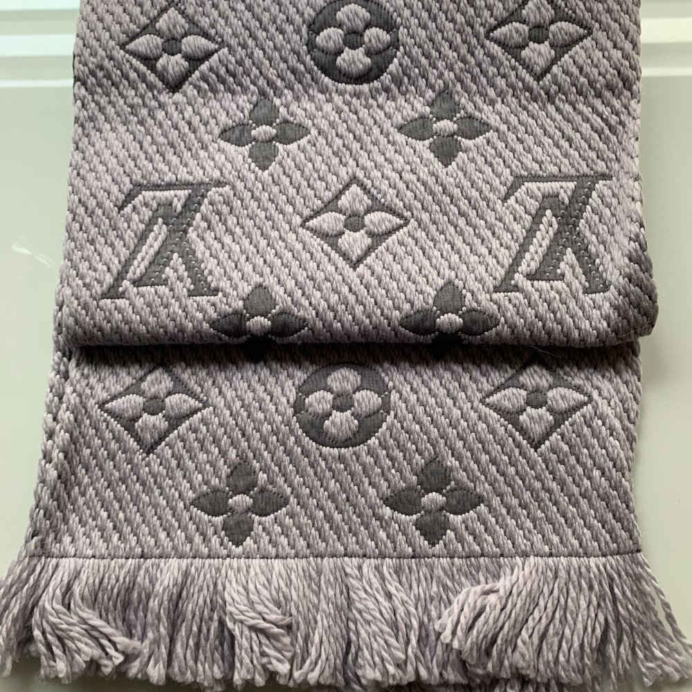 Louis Vuitton Gray Logomania Scarf NWT